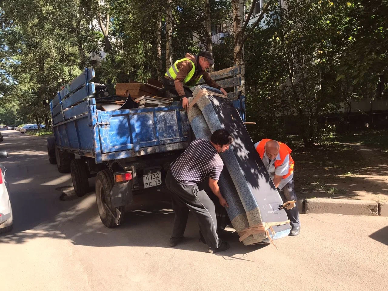 Профессиональный вывоз крупногабаритного мусора в Нижнем Тагиле в октябре