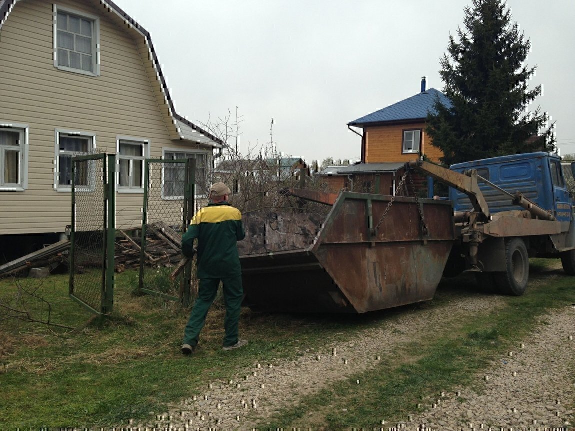 Вывоз мусора и отходов с дачи и участка СНТ в Нижнем Тагиле в октябре