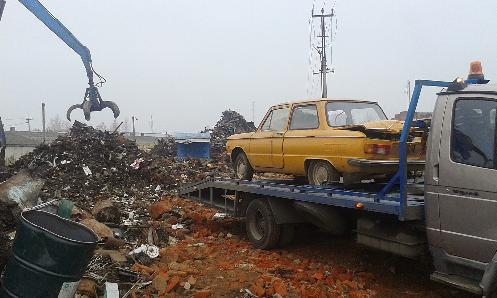 Вывоз старых автомобилей на утилизацию в Нижнем Тагиле от ПроМусор – утилизация автохлама и авто с вывозом от 312 руб